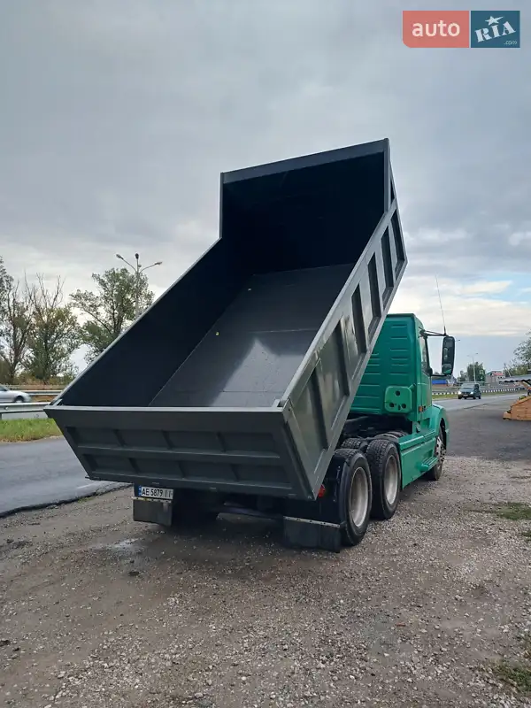 2001 volvo vvn