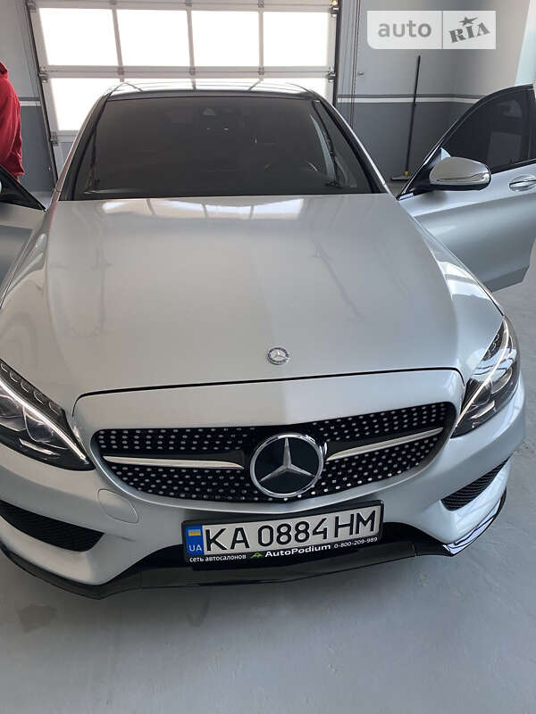 2015 MERCEDES-BENZ C-Class