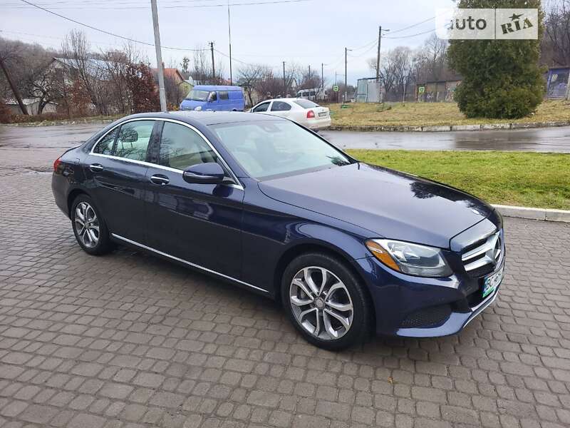 2016 MERCEDES-BENZ C-Class