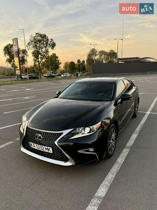 2018 lexus es