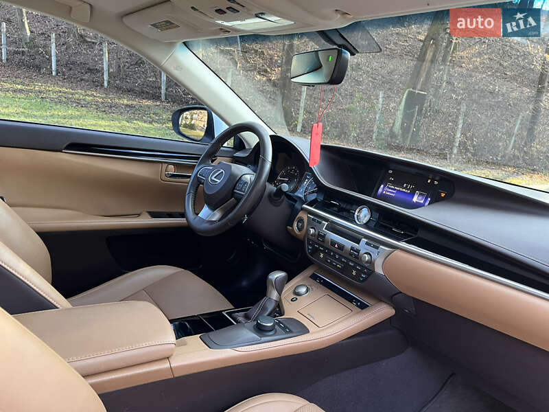 2016 lexus es-350