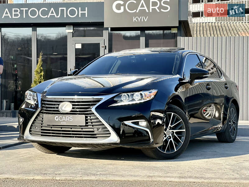 2016 LEXUS ES