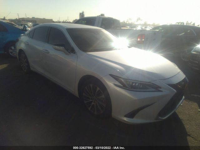 2020 lexus es
