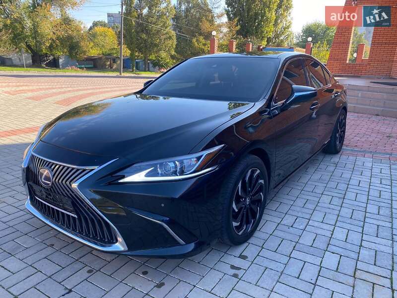 2019 lexus es 300h