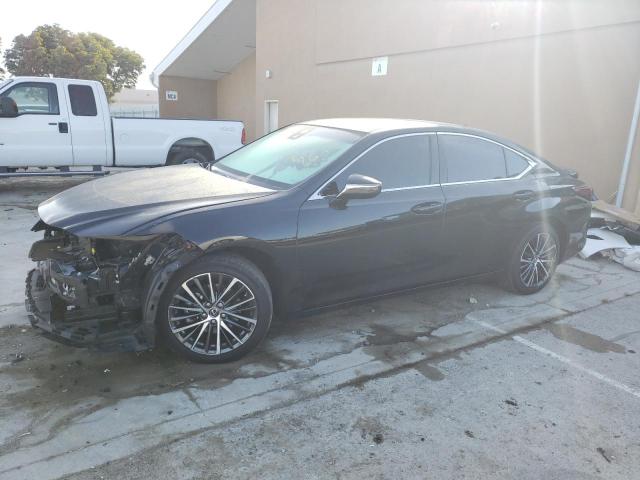 2023 lexus es300