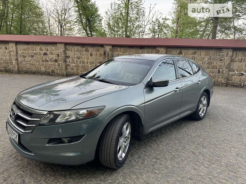 2010 honda crosstour