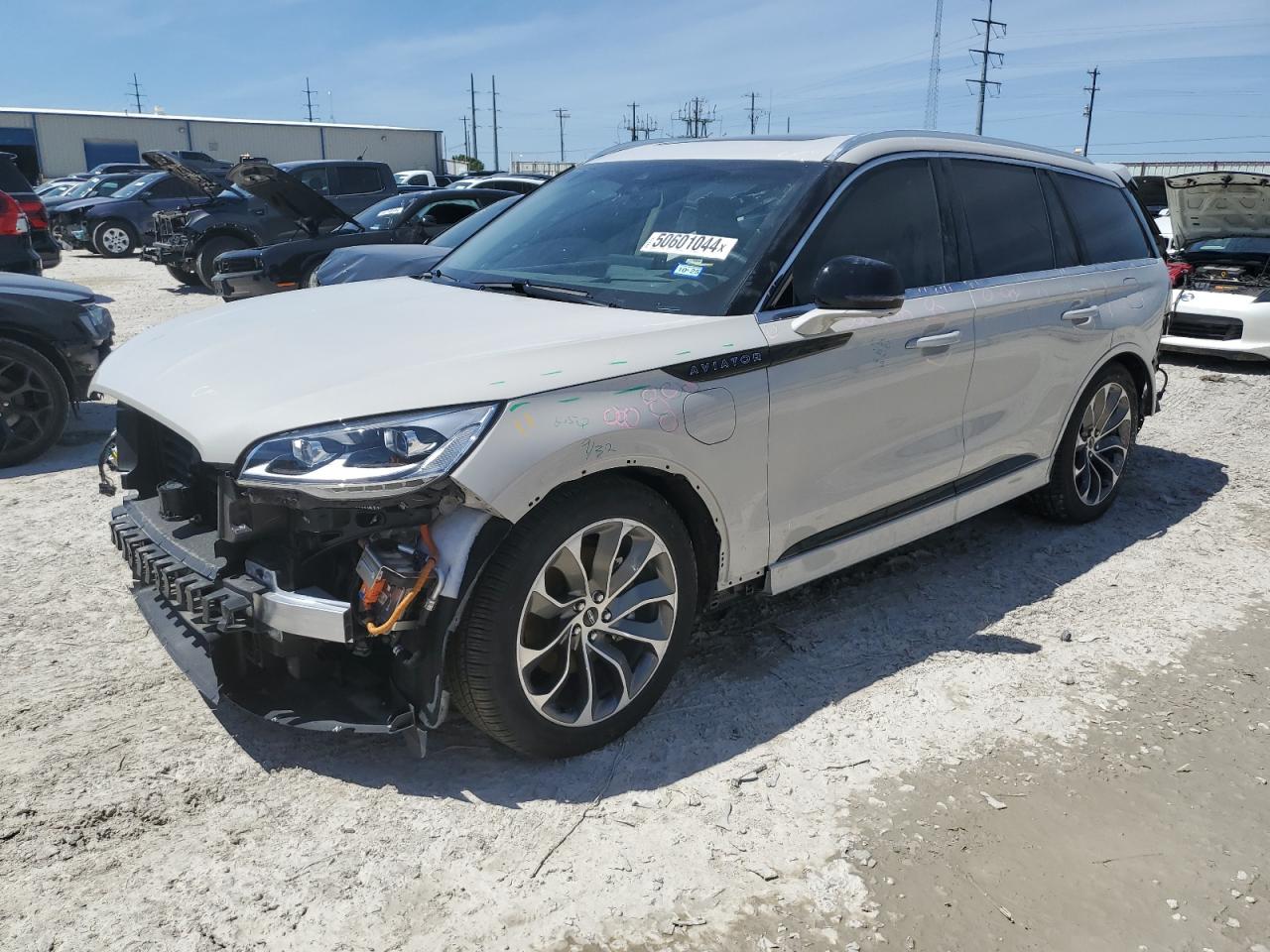 2023 lincoln aviator