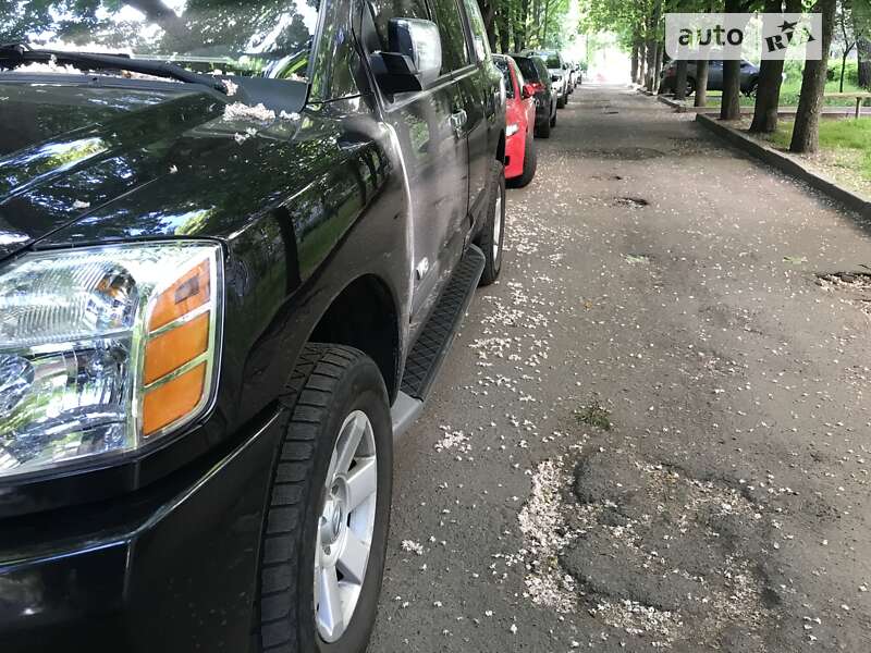 2007 nissan armada
