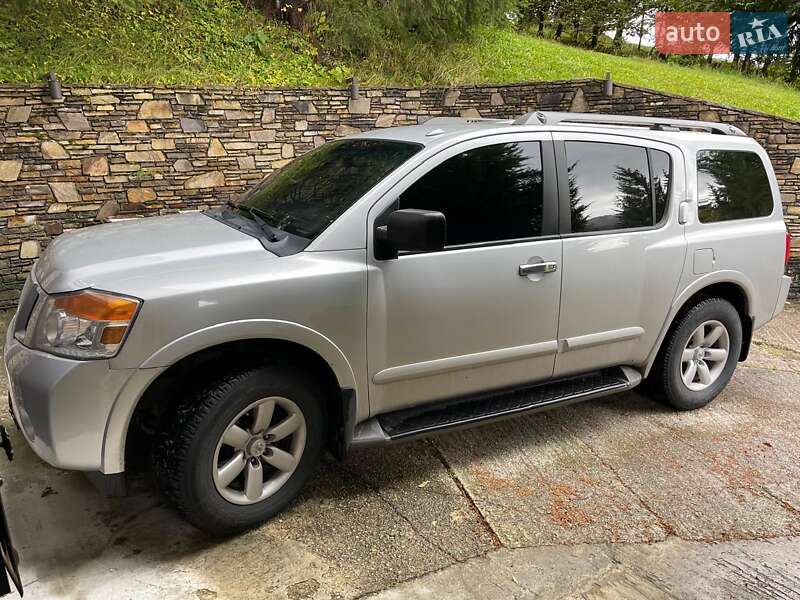 2013 nissan armada