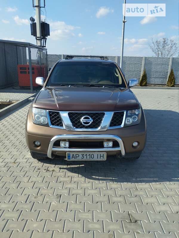 2004 nissan pathfinder