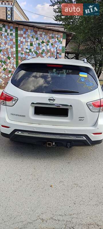 2013 nissan pathfinder