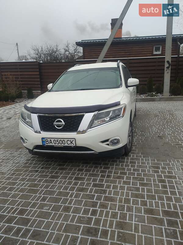 2016 nissan pathfinder