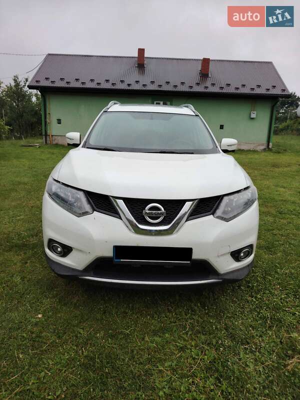 2015 nissan rogue