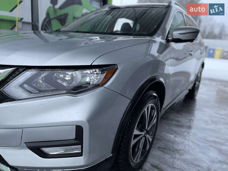 2017 nissan rogue