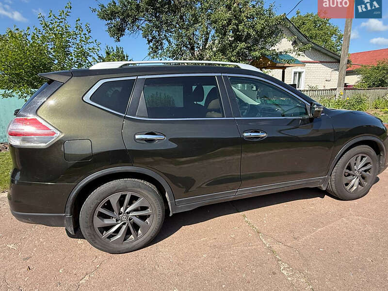 2016 nissan rogue