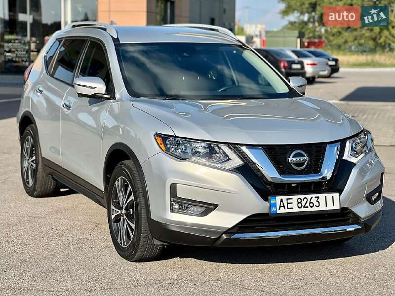 2020 nissan rogue