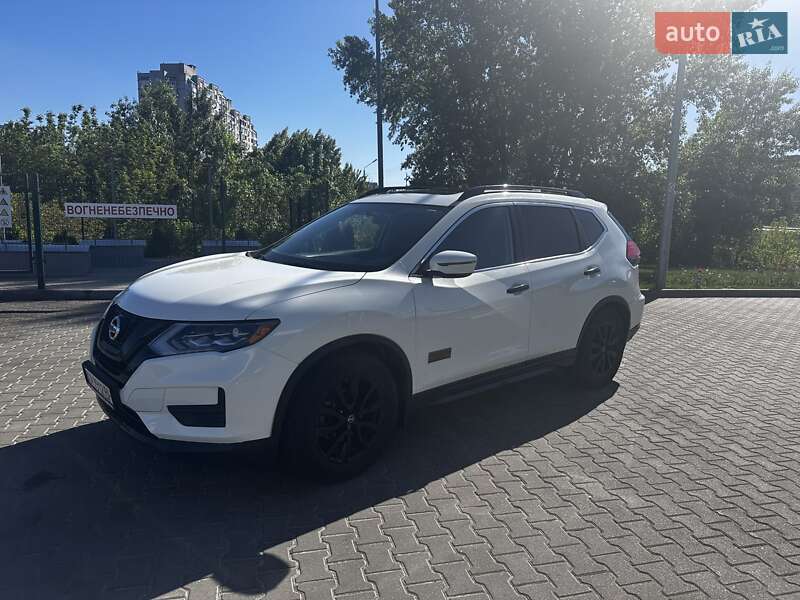 2016 nissan rogue