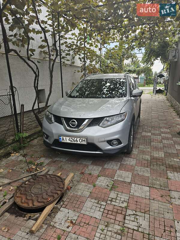 2015 nissan rogue