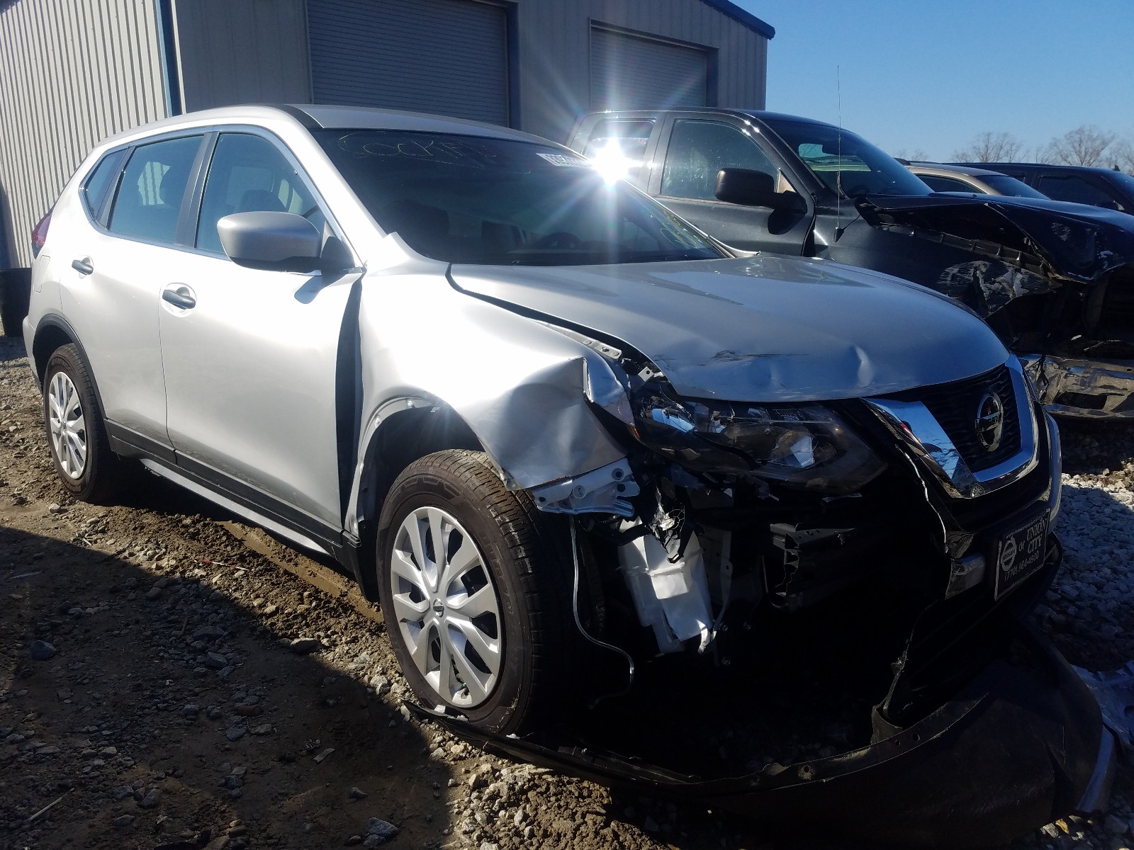2020 nissan rogue s