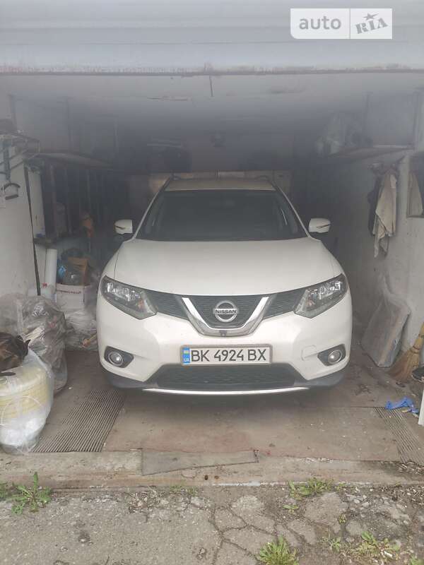 2015 nissan rogue