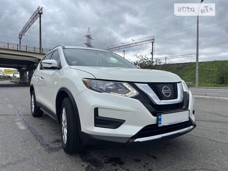 2017 nissan rogue