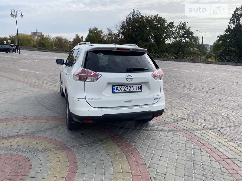 2014 nissan rogue