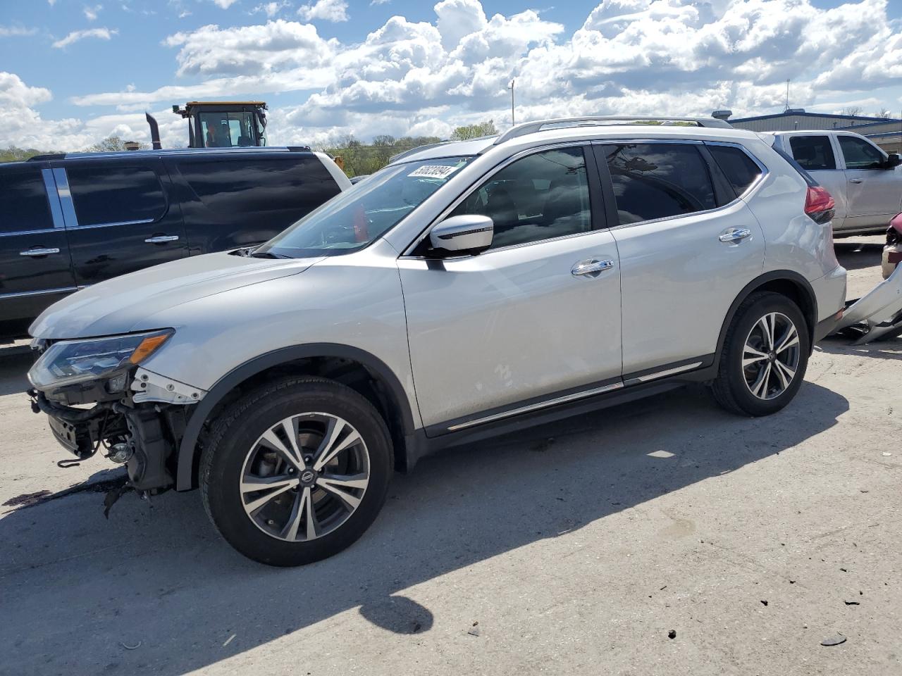 2017 NISSAN Rogue