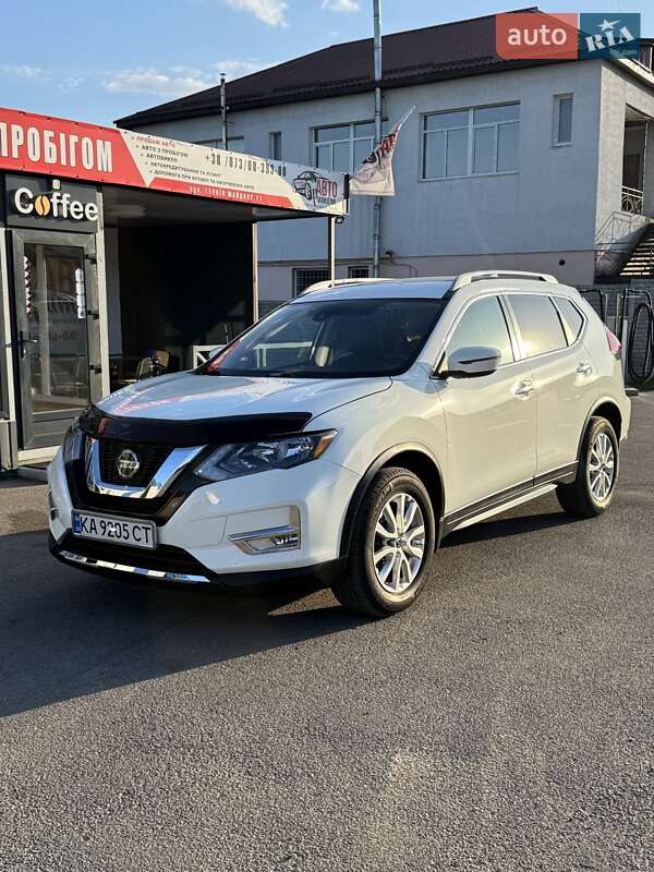 2020 nissan rogue