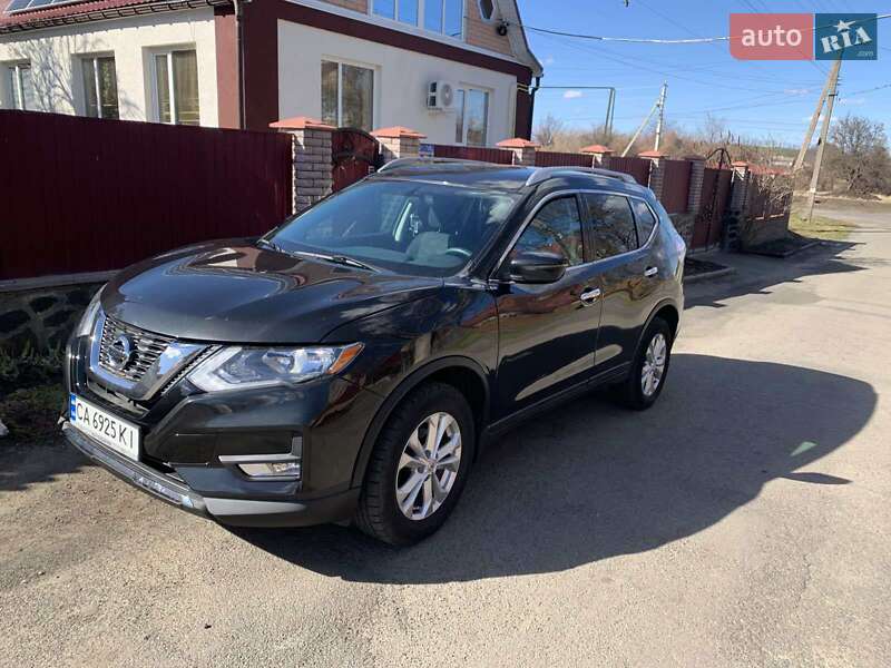 2016 NISSAN Rogue