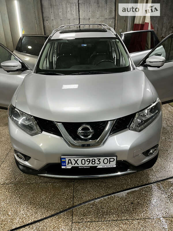 2015 nissan rogue