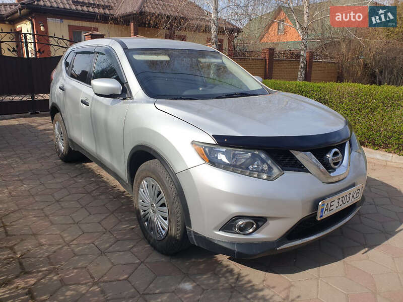 2016 nissan rogue