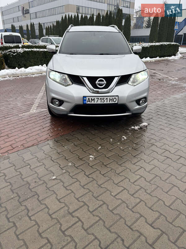 2014 nissan rogue