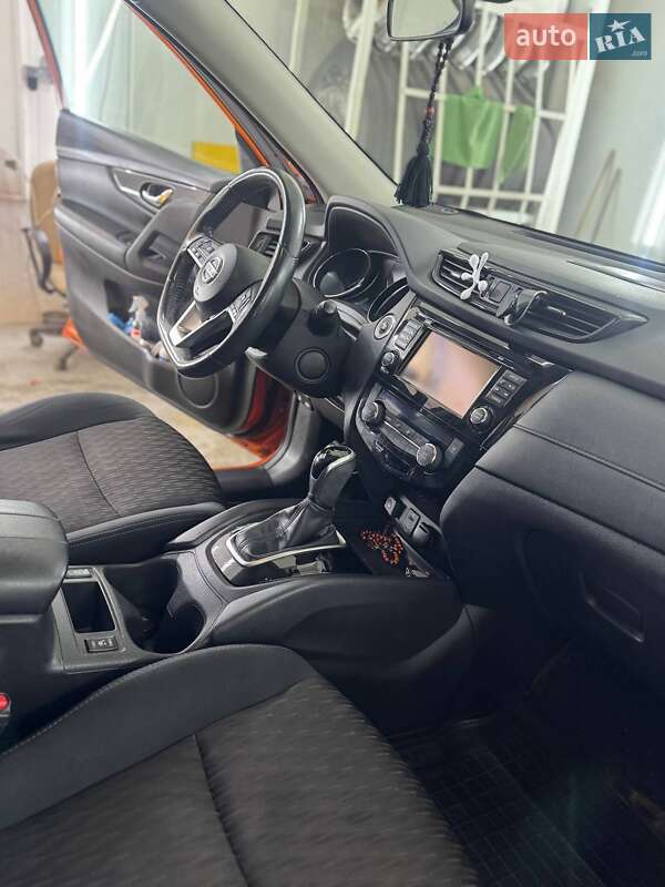 2016 nissan rogue