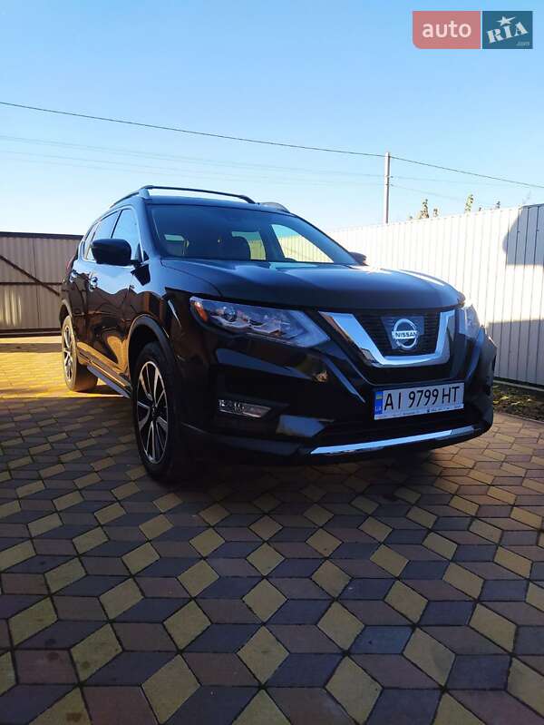 2020 nissan rogue