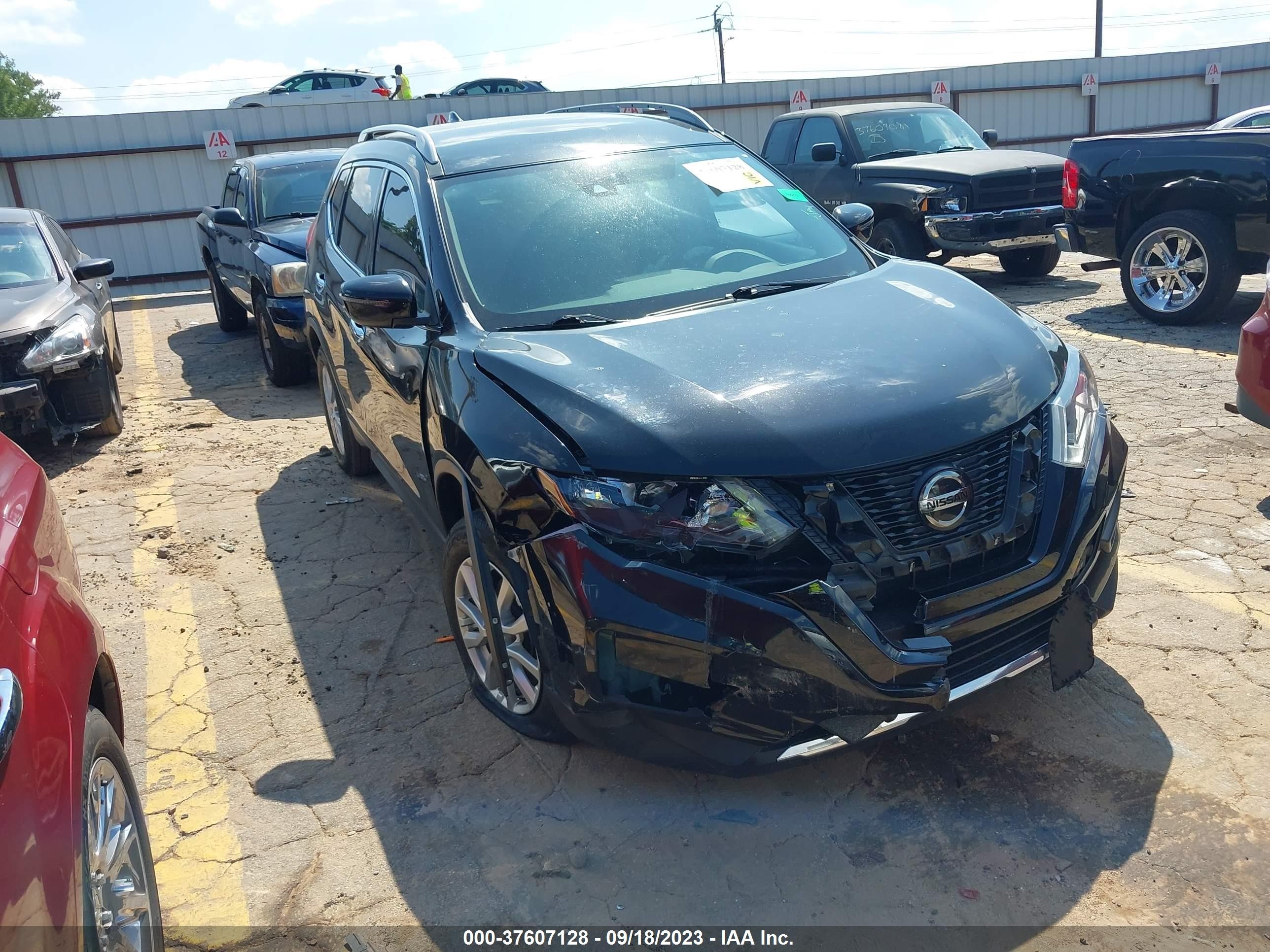 2020 nissan rogue