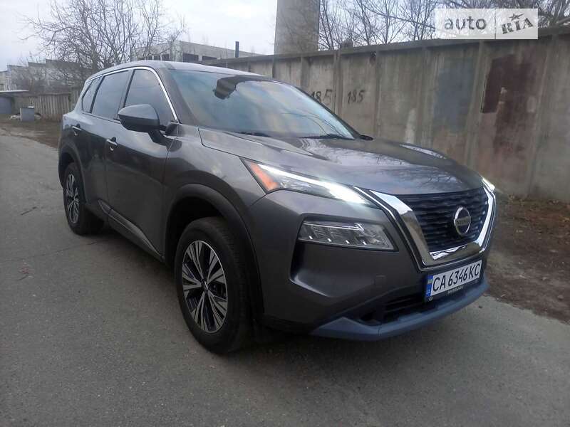 2021 nissan rogue
