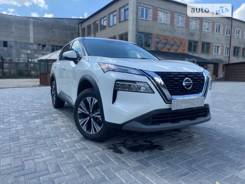 2021 nissan rogue
