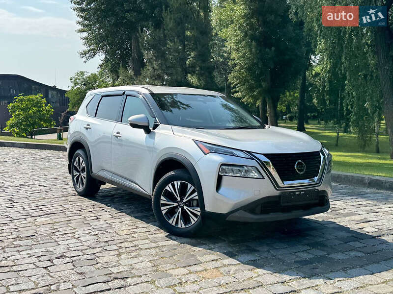 2021 nissan rogue