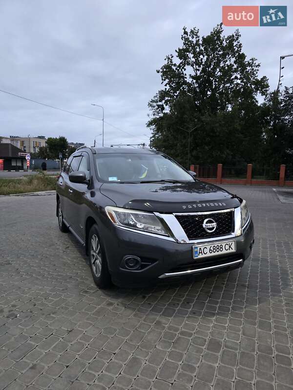 2013 nissan pathfinder