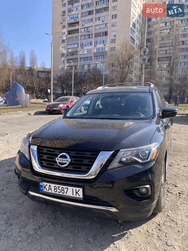 2016 nissan pathfinder