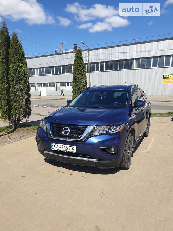 2017 nissan pathfinder