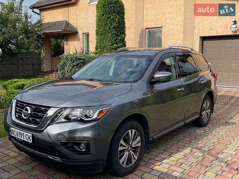 2018 nissan pathfinder