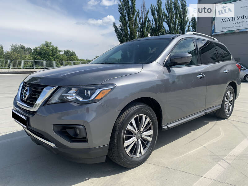 2016 nissan pathfinder