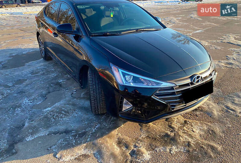 2019 hyundai elantra