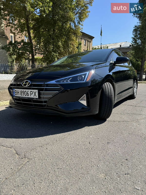 2020 hyundai elantra