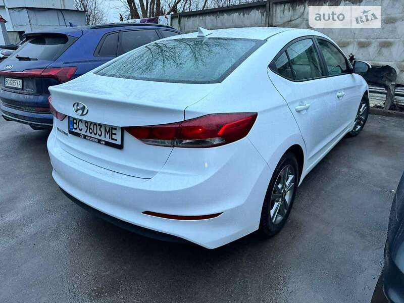 2016 hyundai elantra