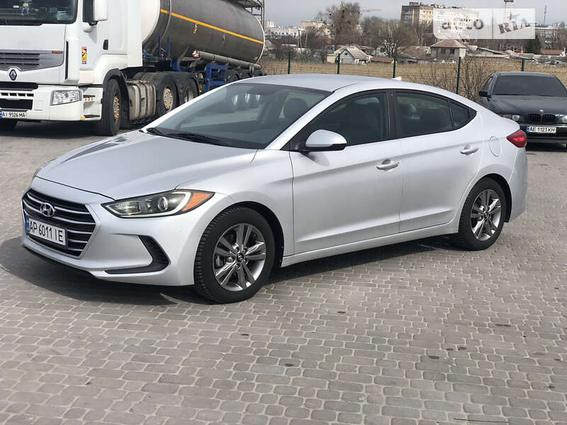 2016 hyundai elantra