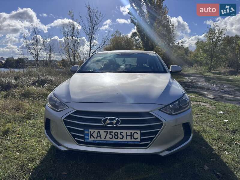 2017 hyundai elantra