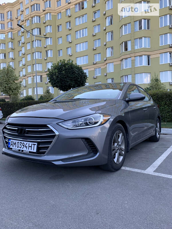 2018 hyundai elantra