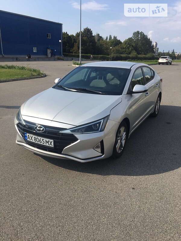 2019 hyundai elantra